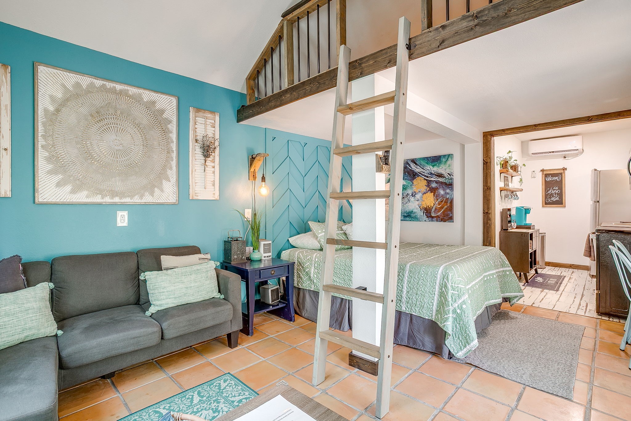 120 Siesta Court