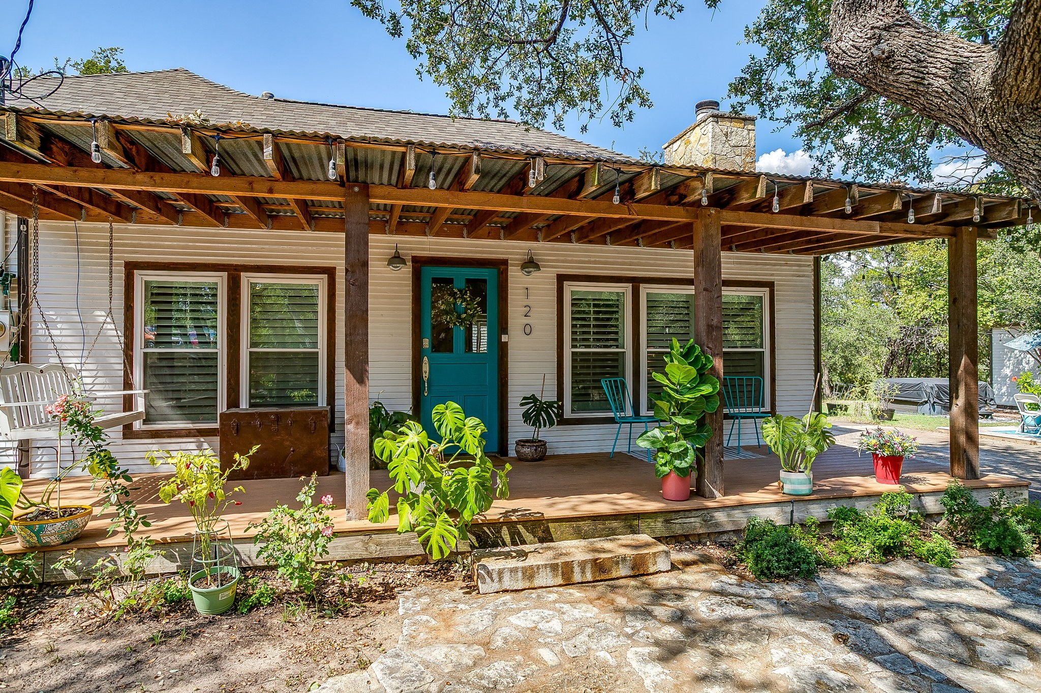 120 Siesta Court