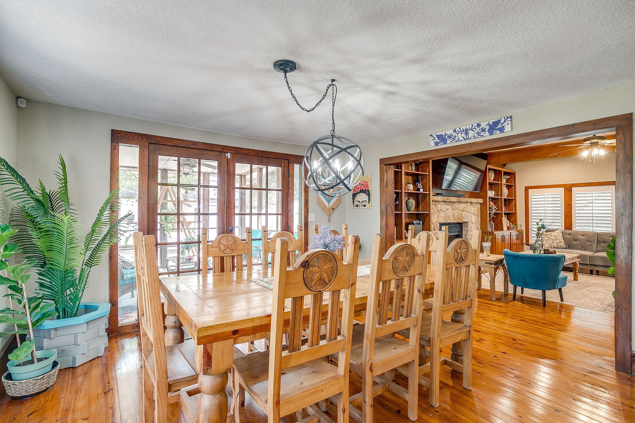 120 Siesta Court