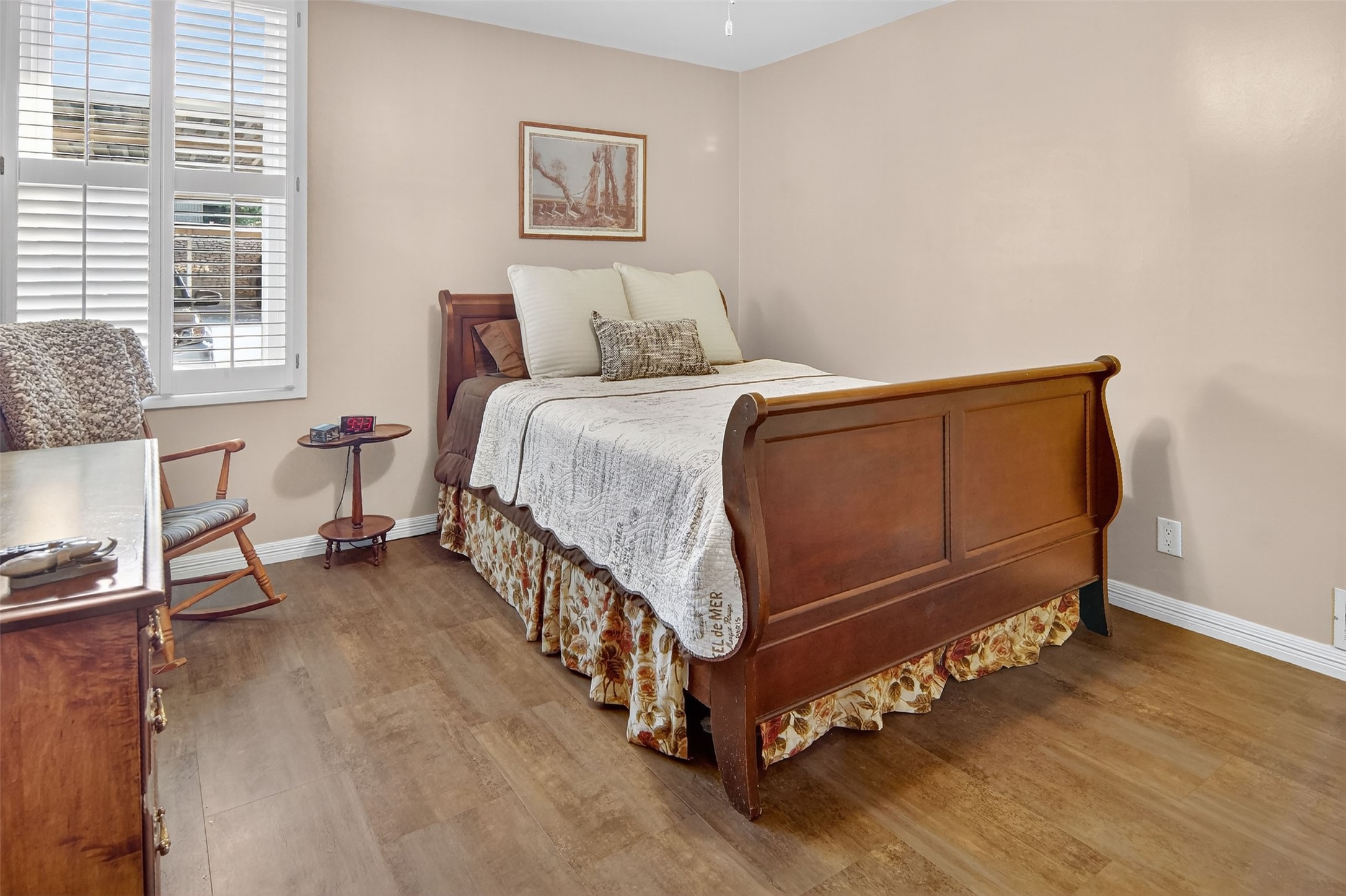 4500 Westridge Avenue 28