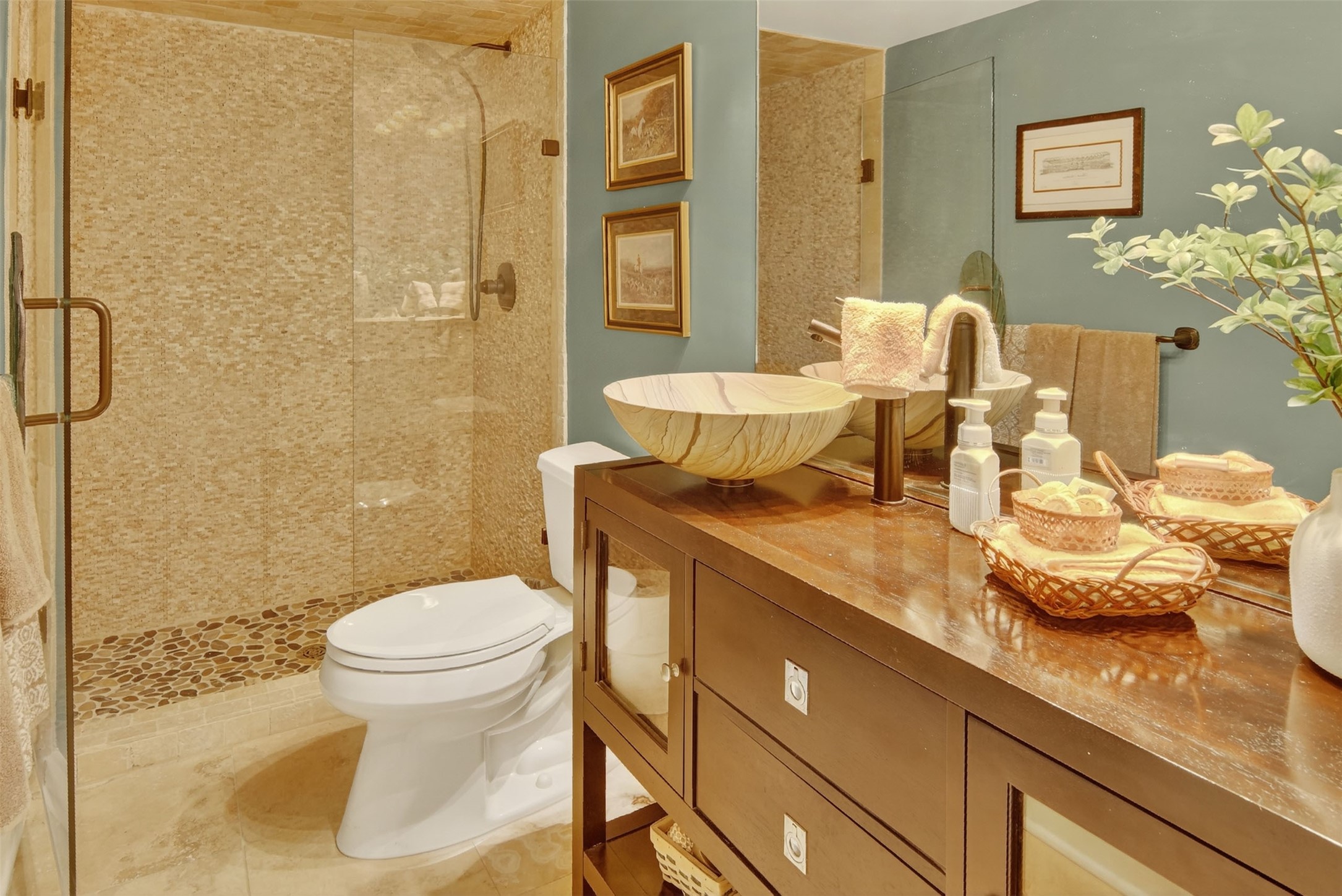 4500 Westridge Avenue 28