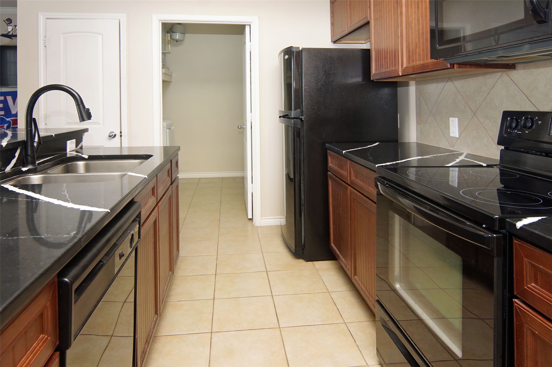 1020 Texas Street 3202