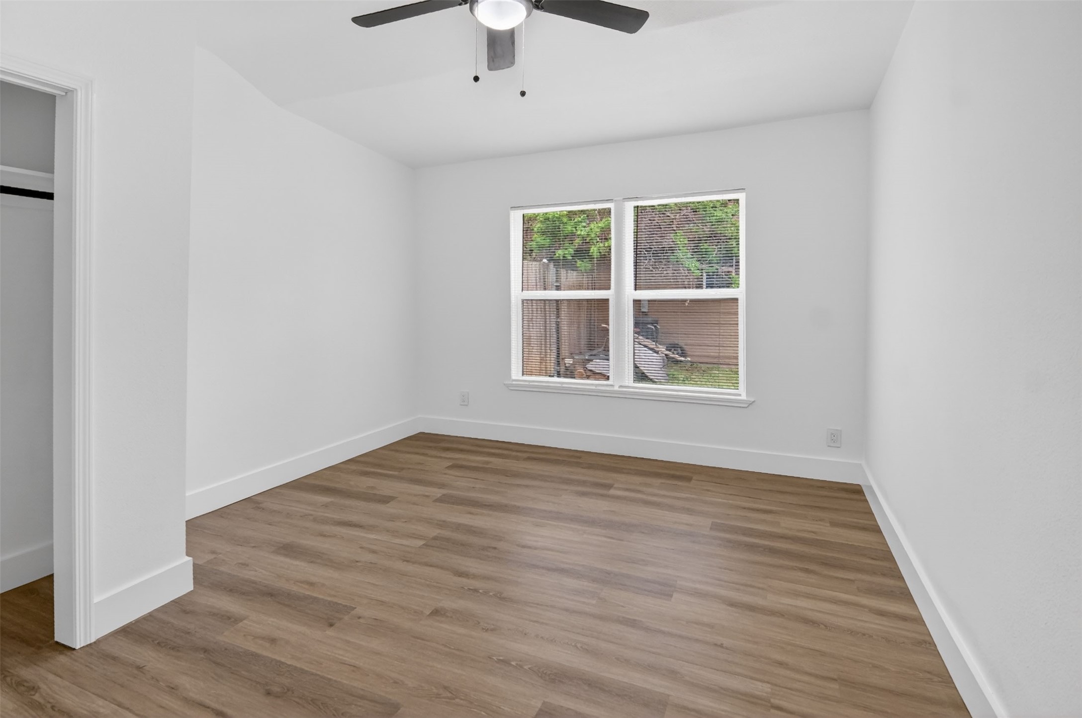 402 W Trammell Avenue