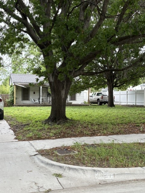 3029 Willing Avenue