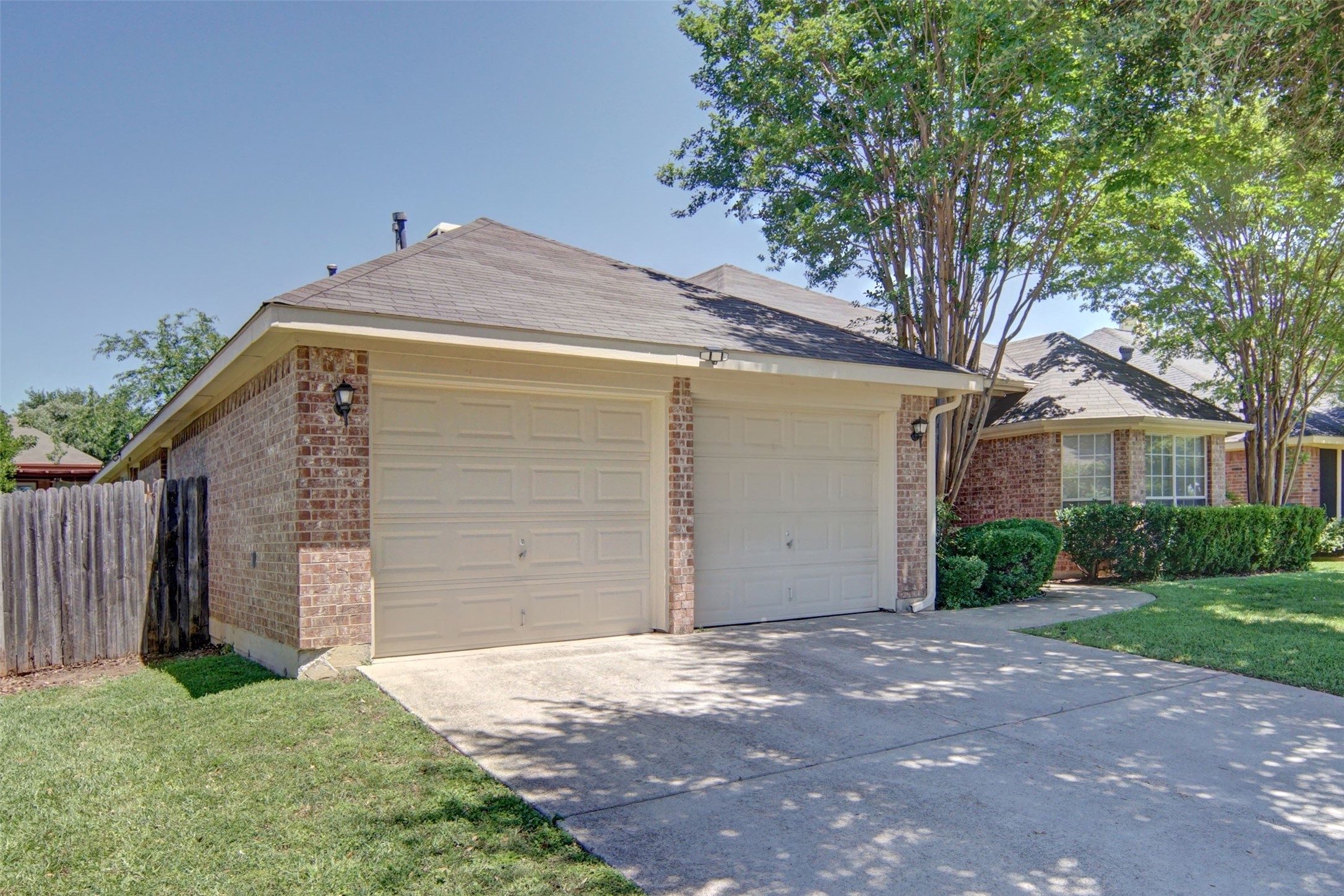 6922 Briarwood Drive