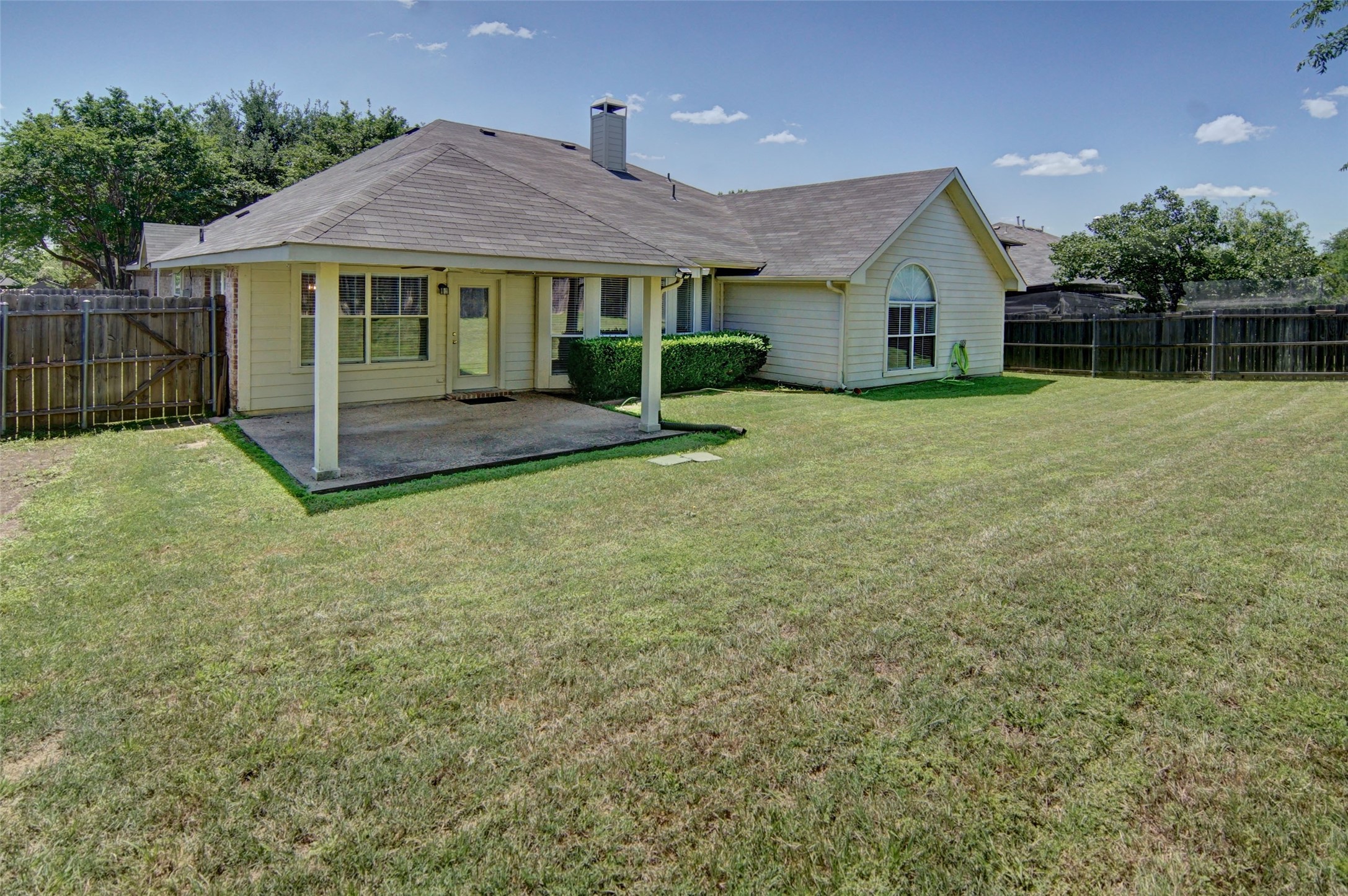 6922 Briarwood Drive