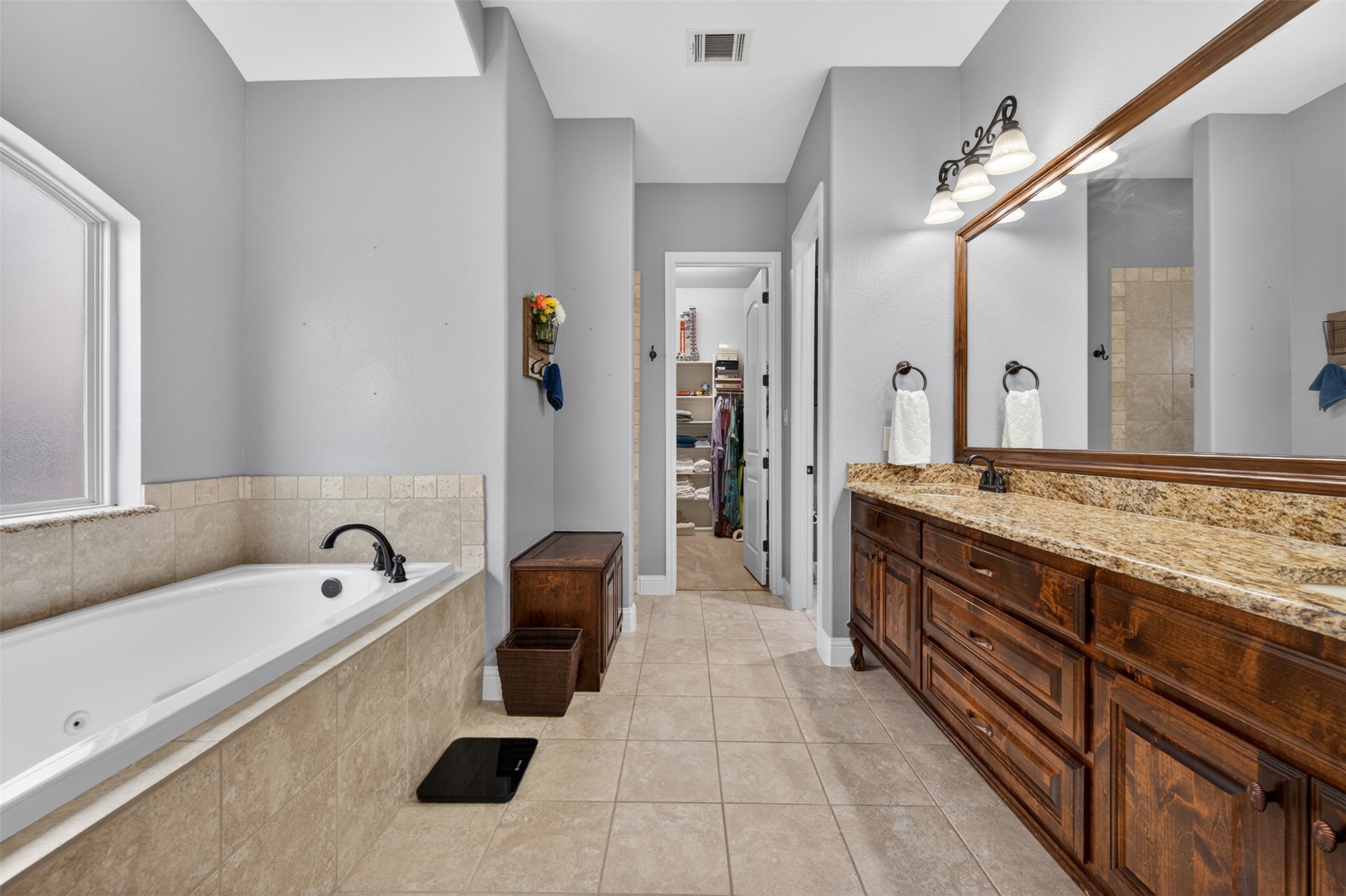 7112 Chimney Creek Drive