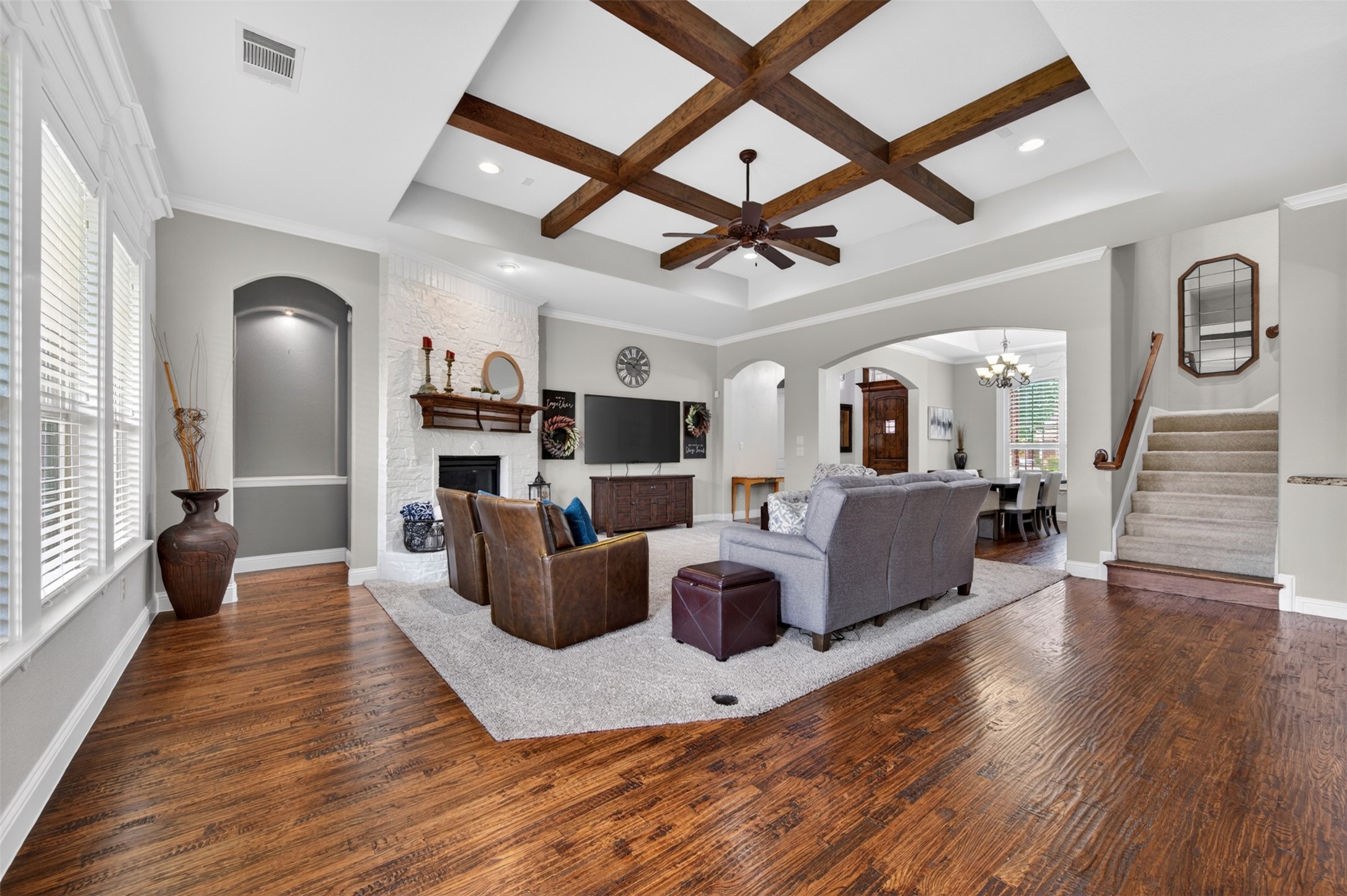 7112 Chimney Creek Drive