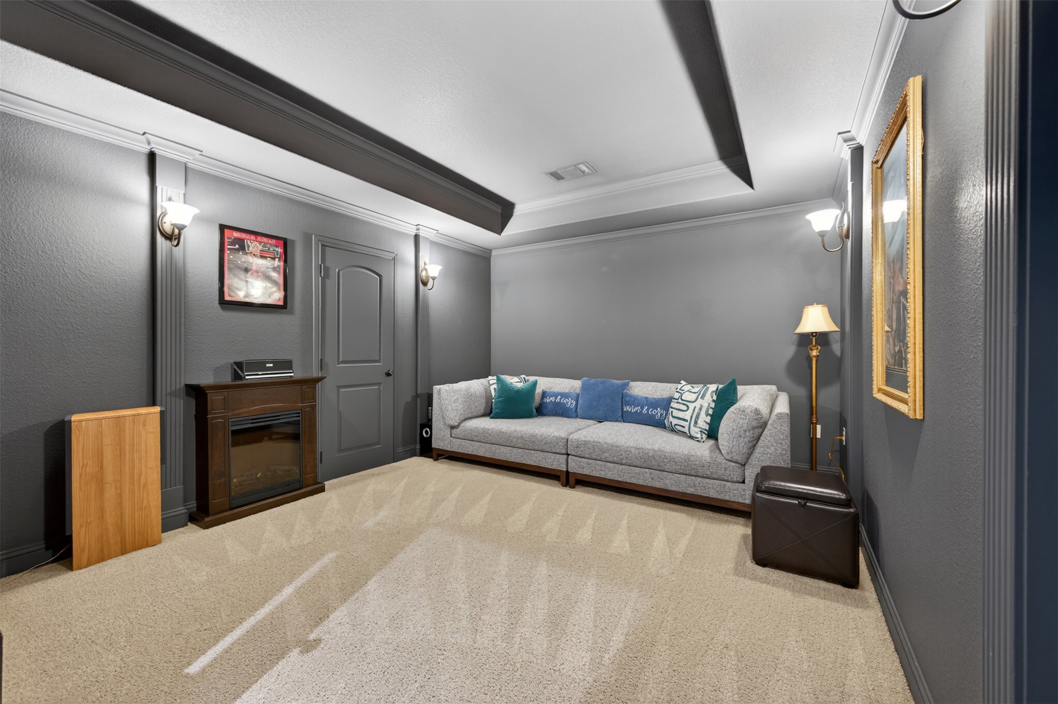 7112 Chimney Creek Drive