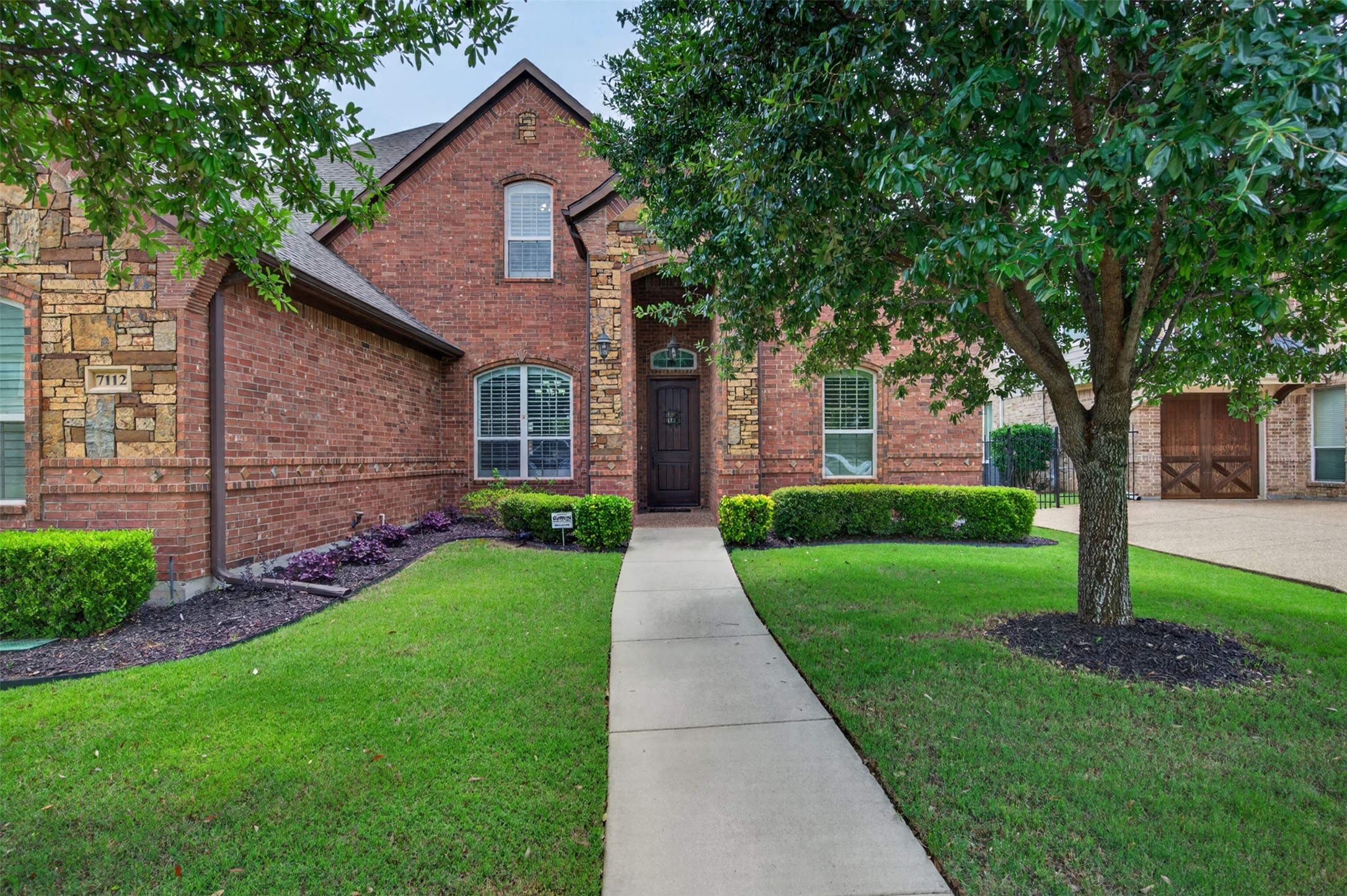 7112 Chimney Creek Drive