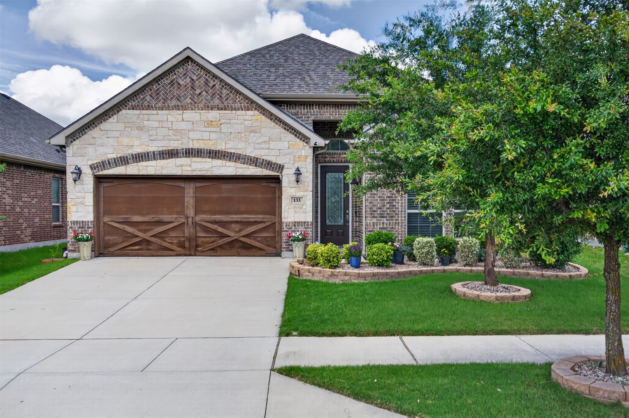 133 Mineral Point Drive