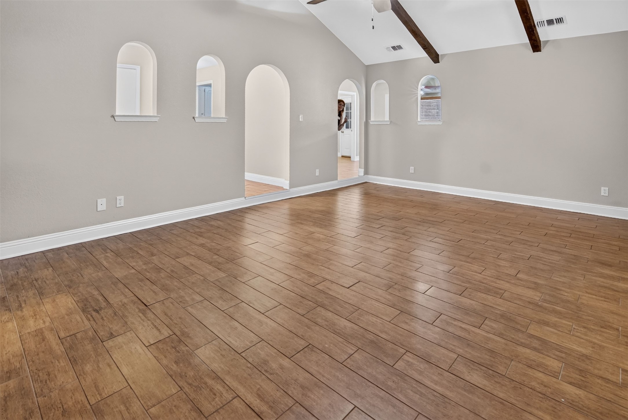 2208 Cambridge Drive