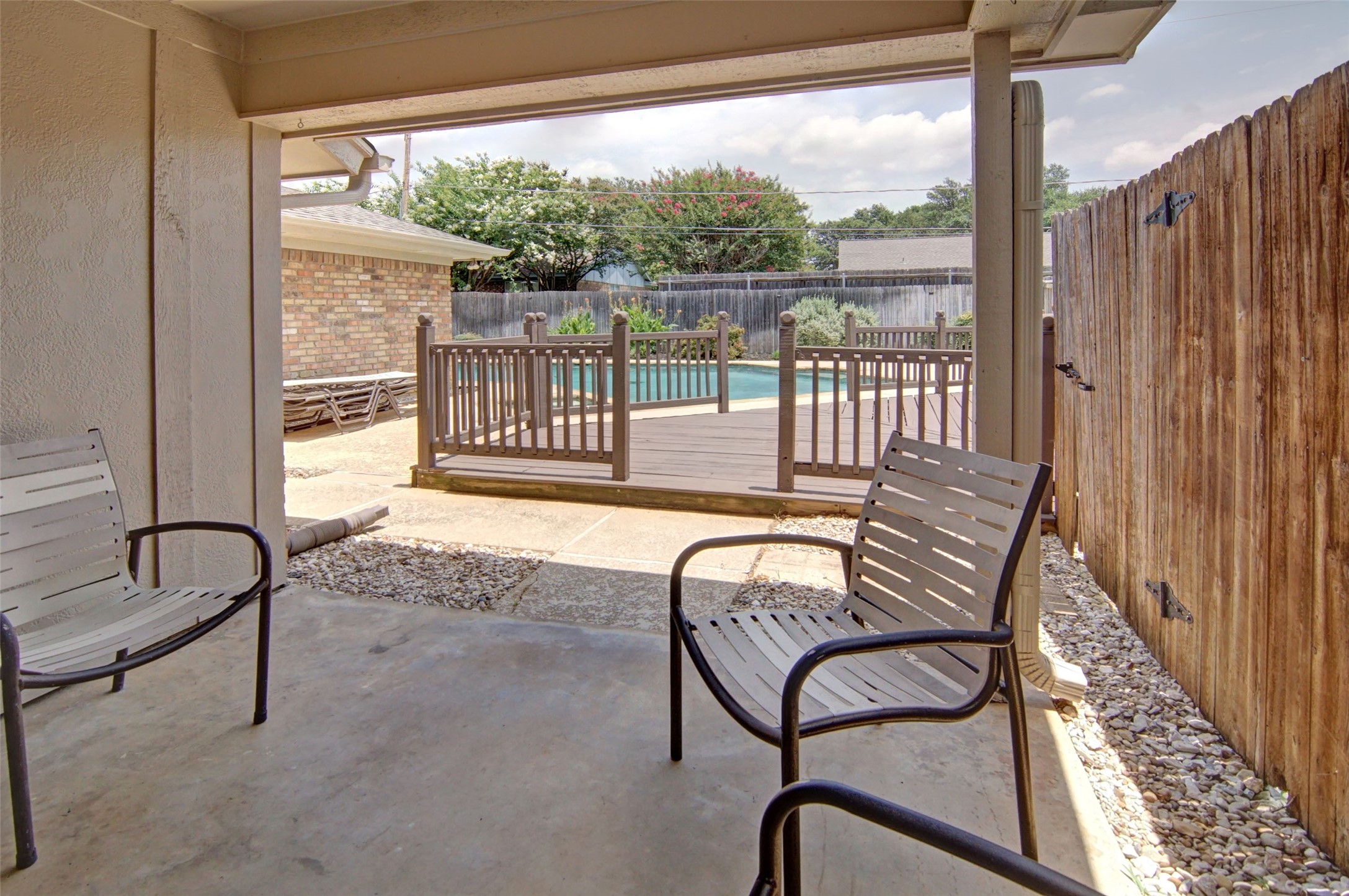 2208 Cambridge Drive