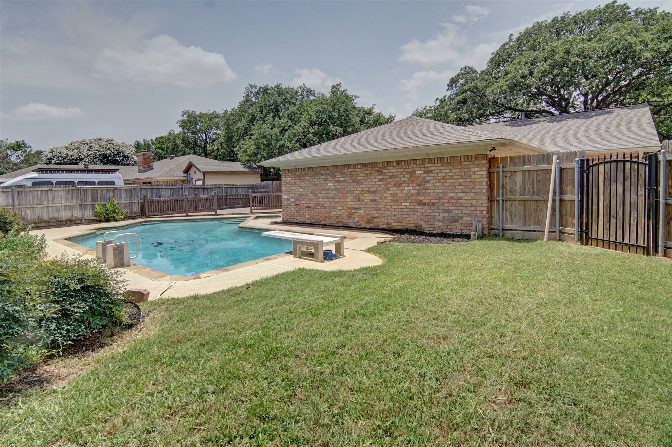 2208 Cambridge Drive