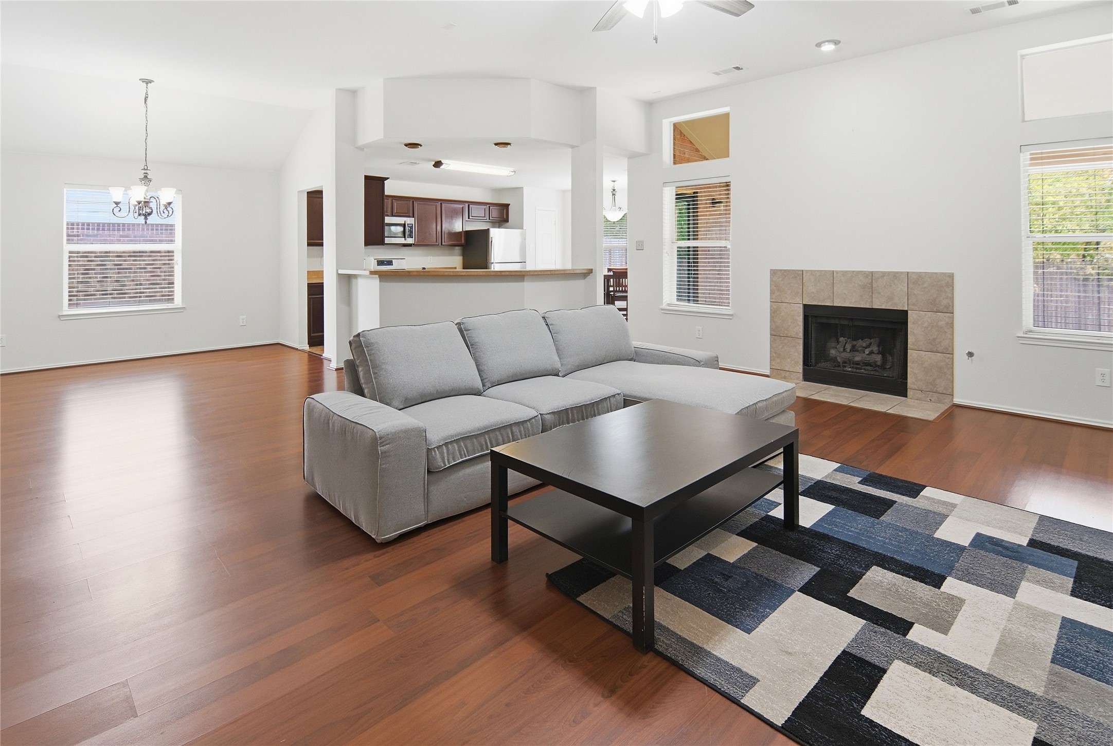 5725 Lionfish Way