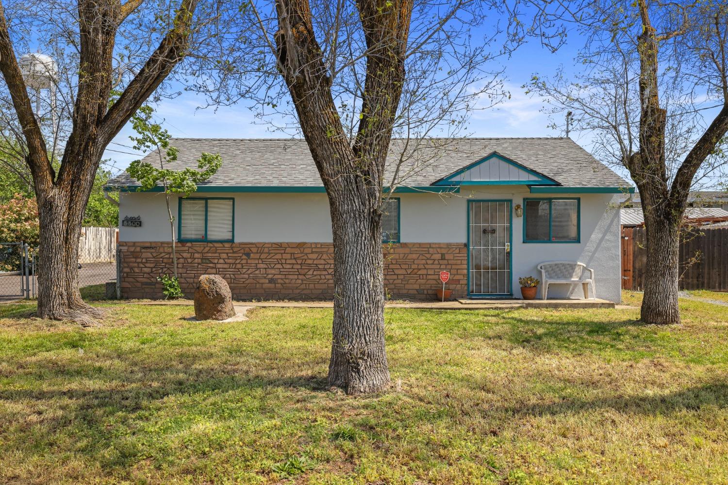 5300 College Oak Drive