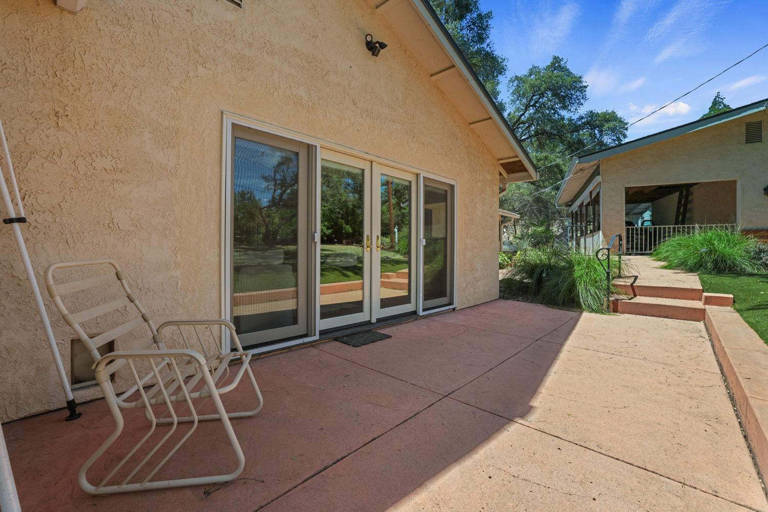 211 Hammond Drive