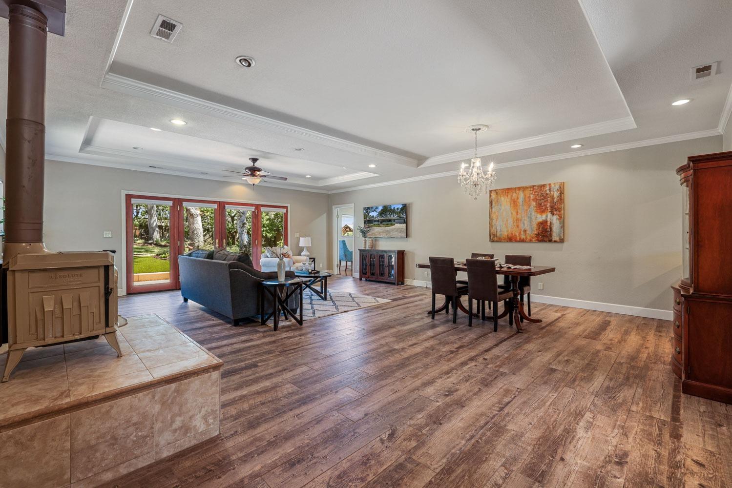 211 Hammond Drive