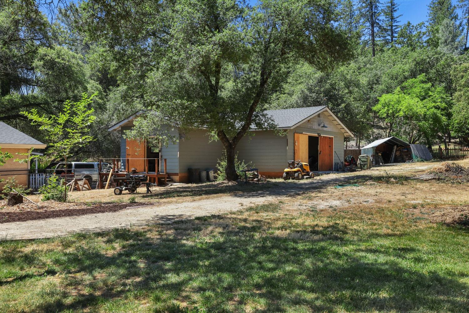 211 Hammond Drive