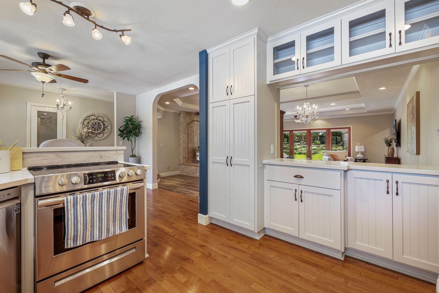 211 Hammond Drive