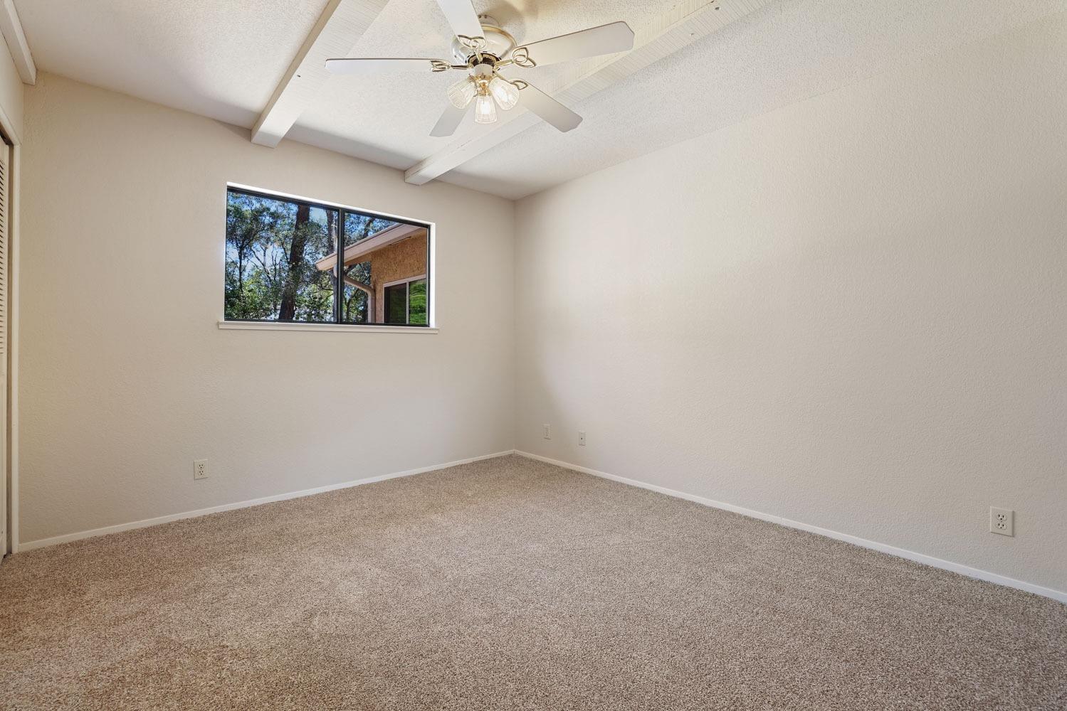 211 Hammond Drive