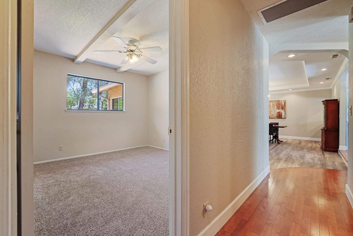 211 Hammond Drive
