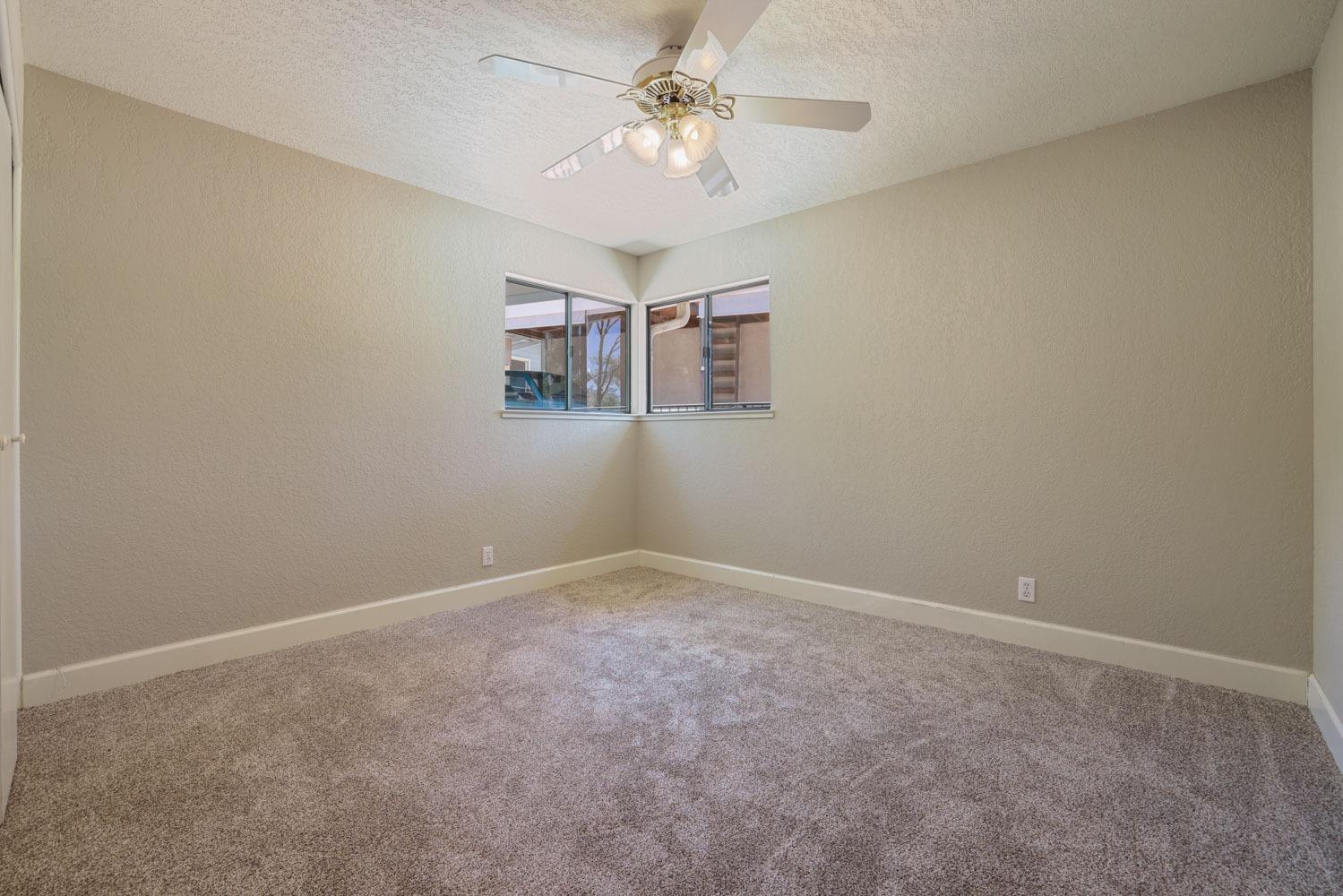 211 Hammond Drive