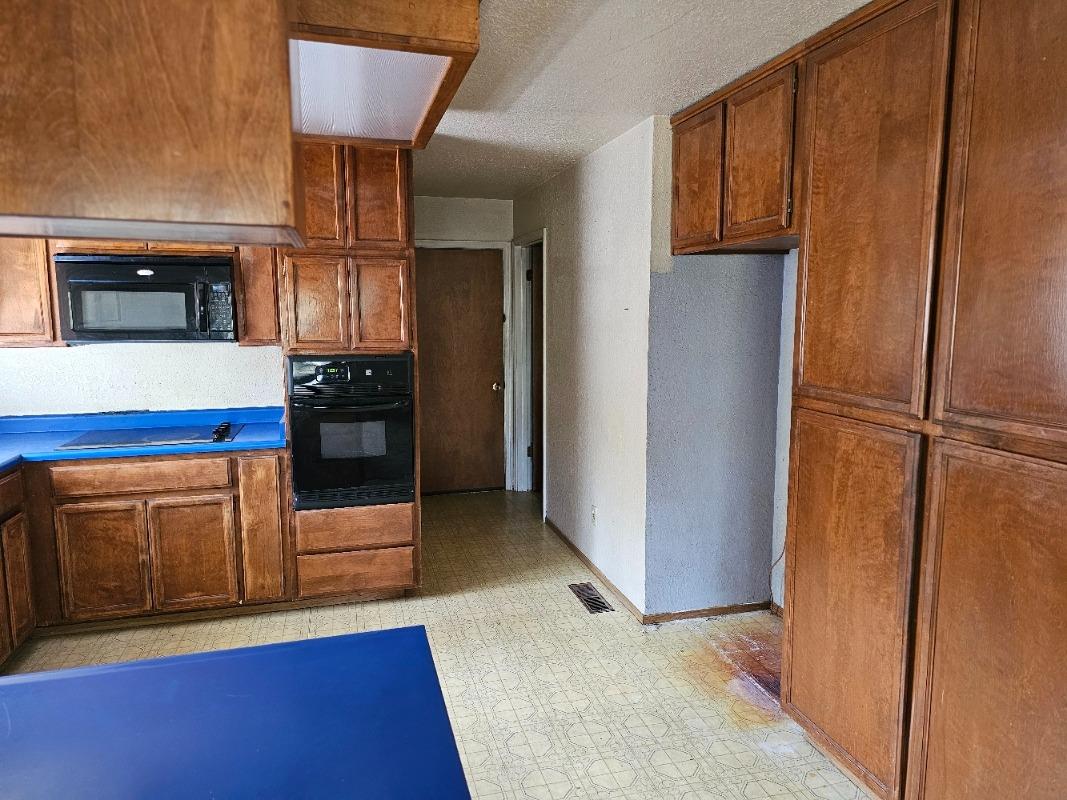 11660 Bluebird Court