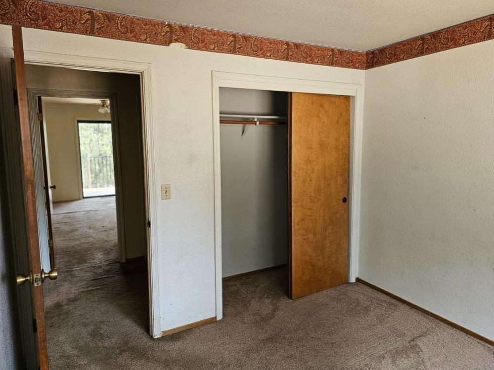 11660 Bluebird Court