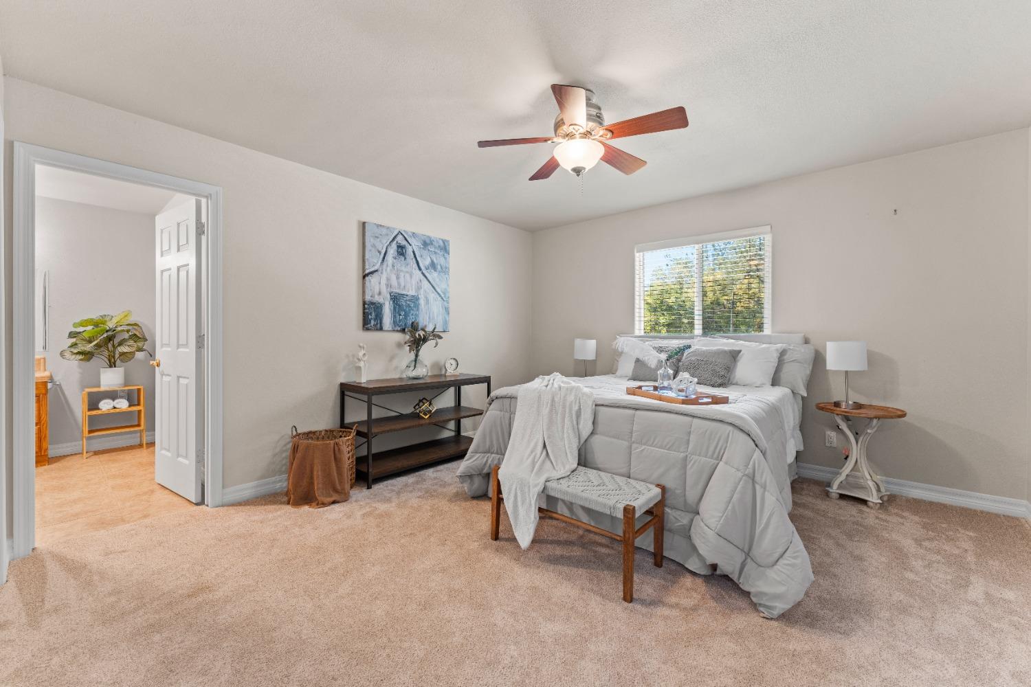 1215 Grove Court