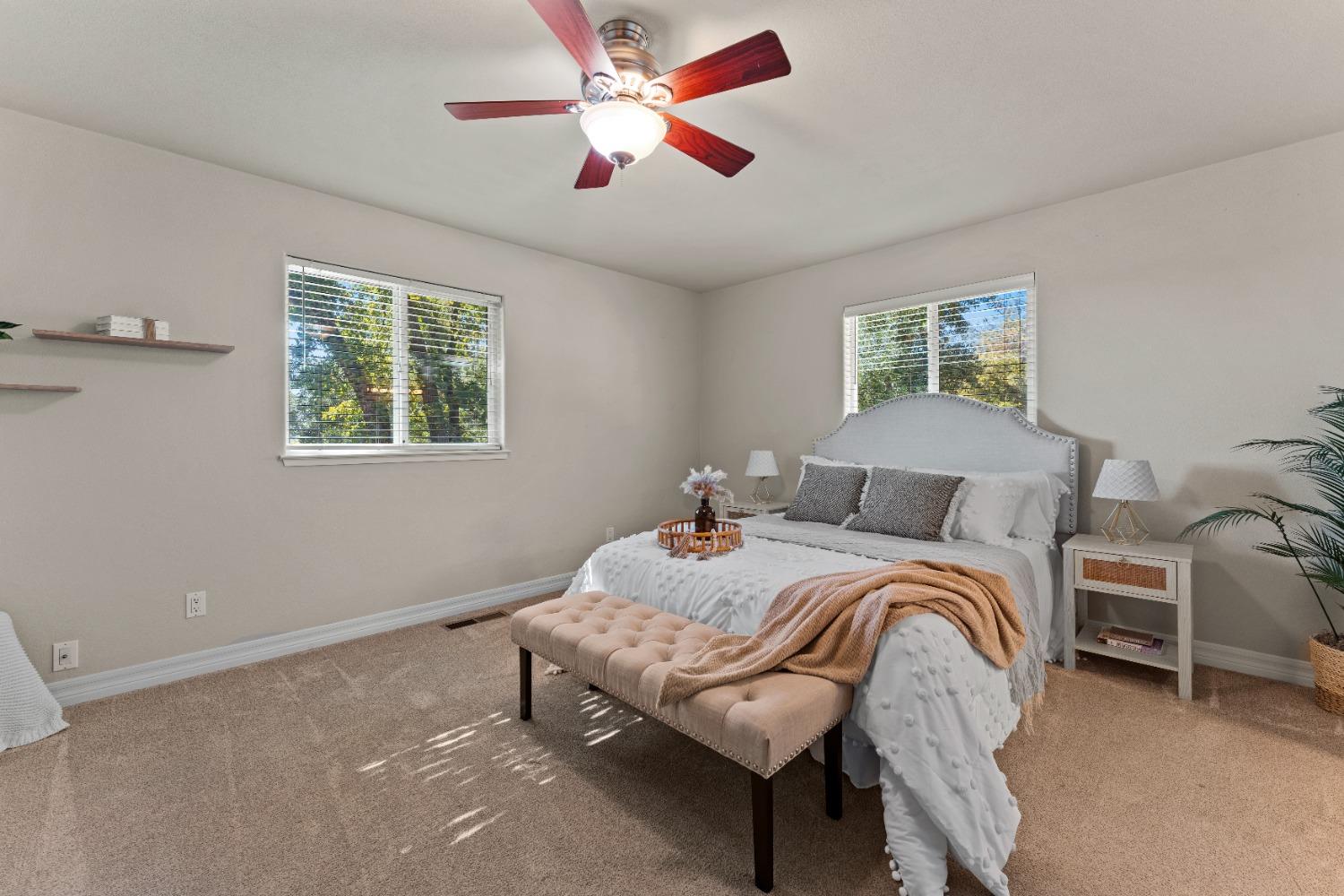 1215 Grove Court