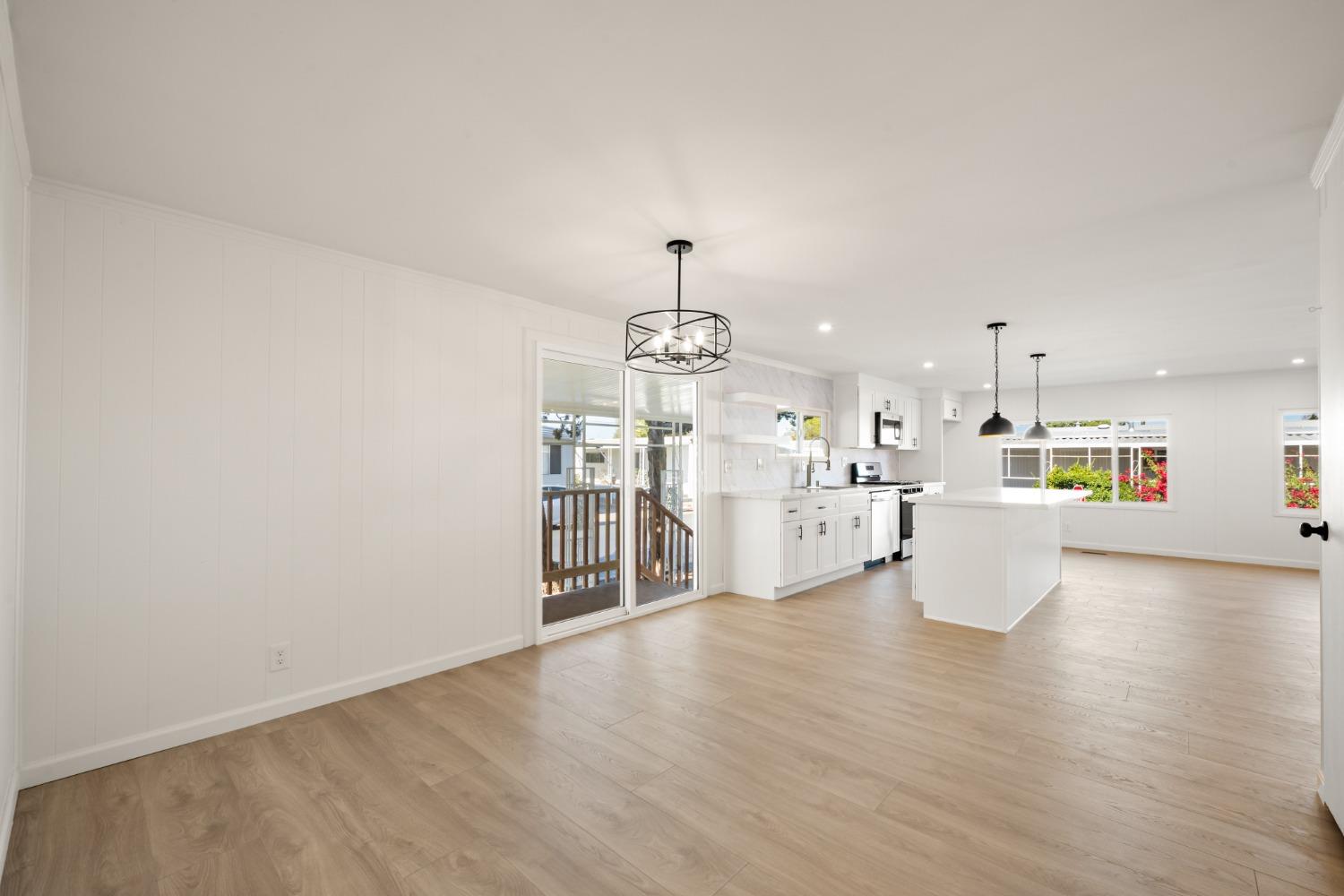 5040 Jackson Street 173