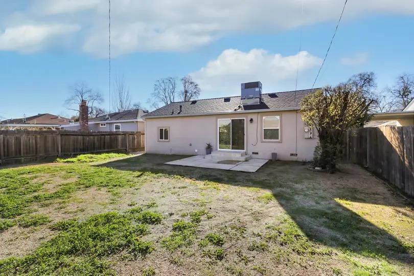 1405 Stoddard Street