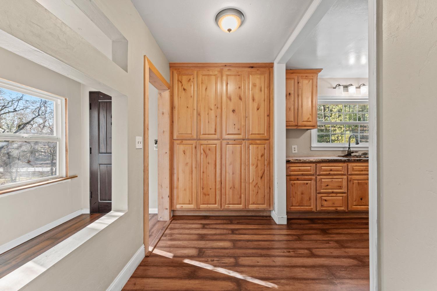 1860 Combie Road