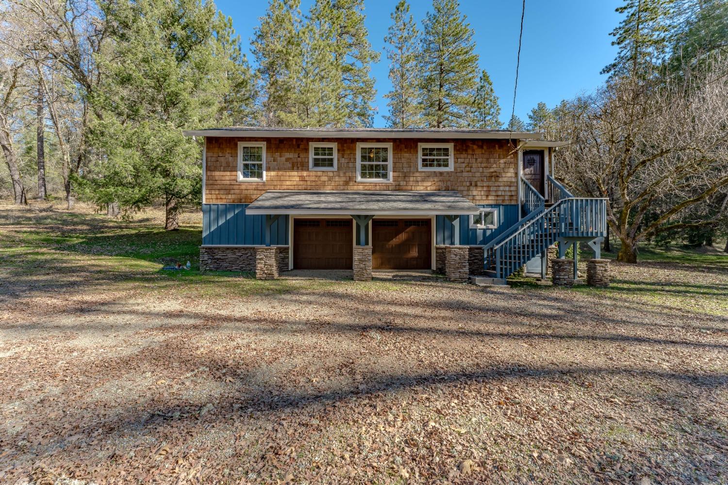 1860 Combie Road