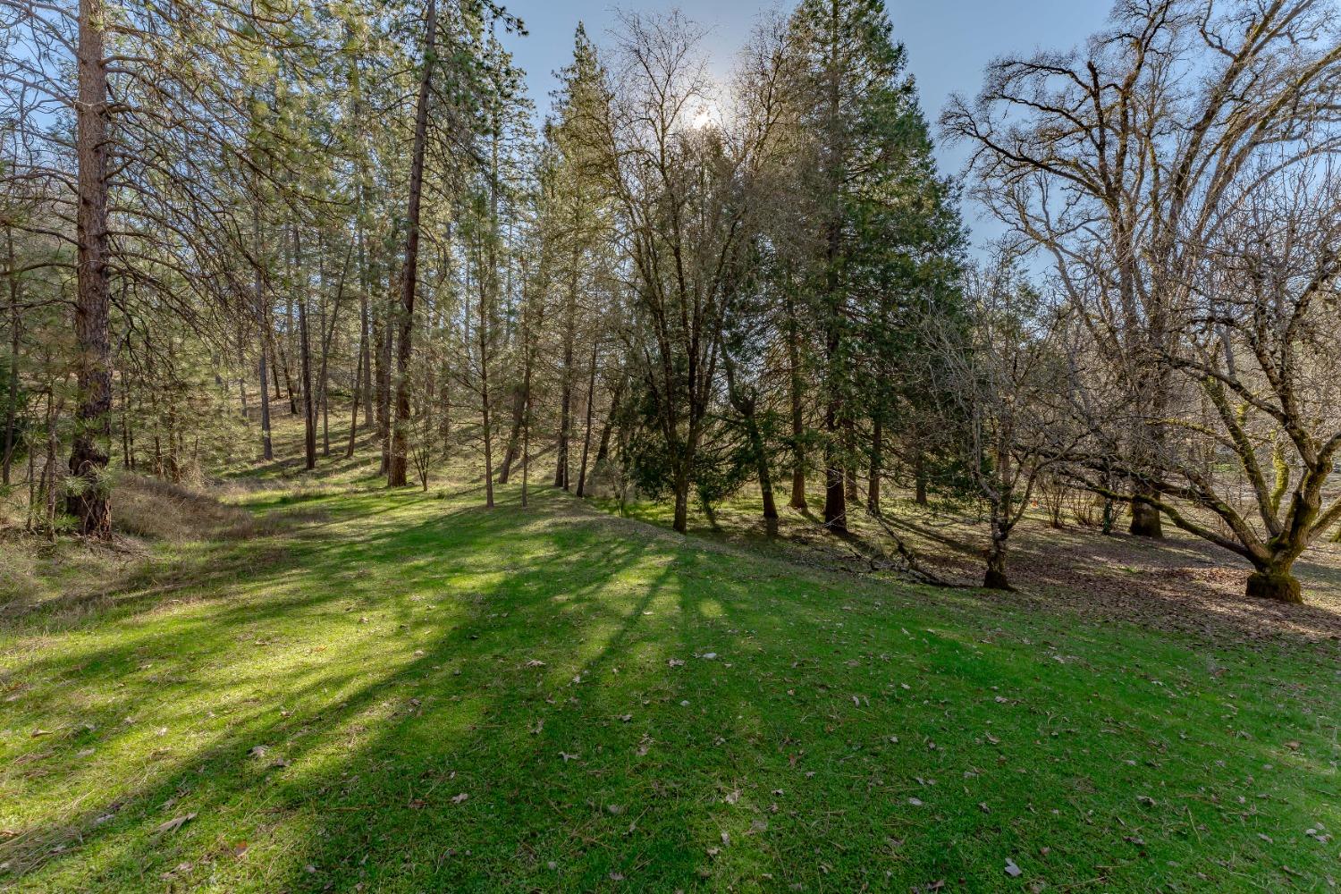 1860 Combie Road