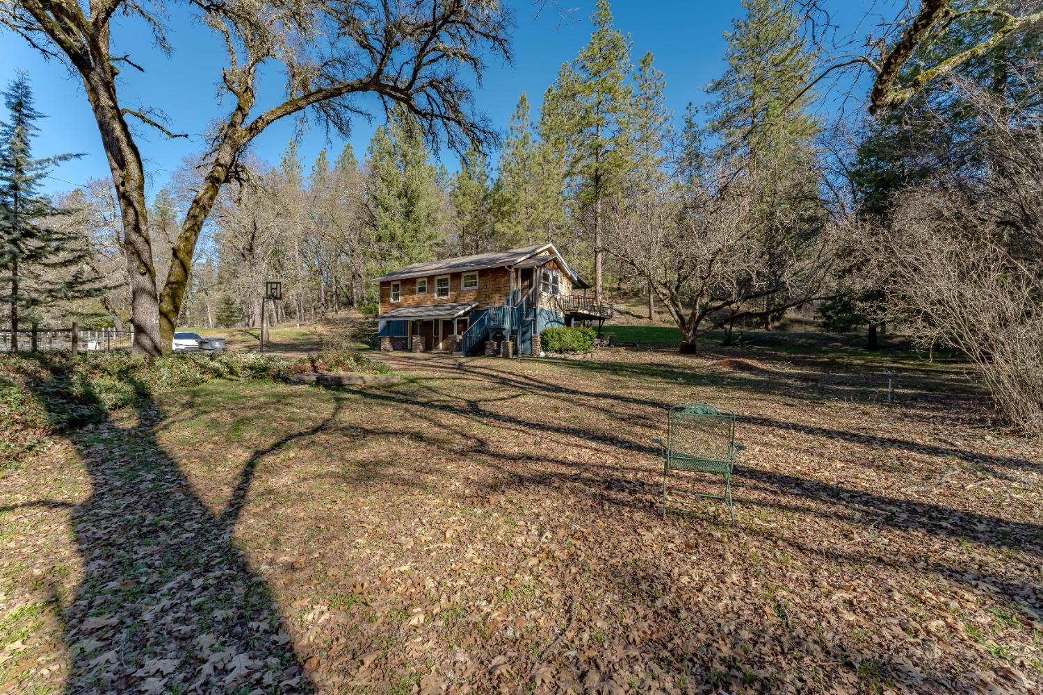 1860 Combie Road