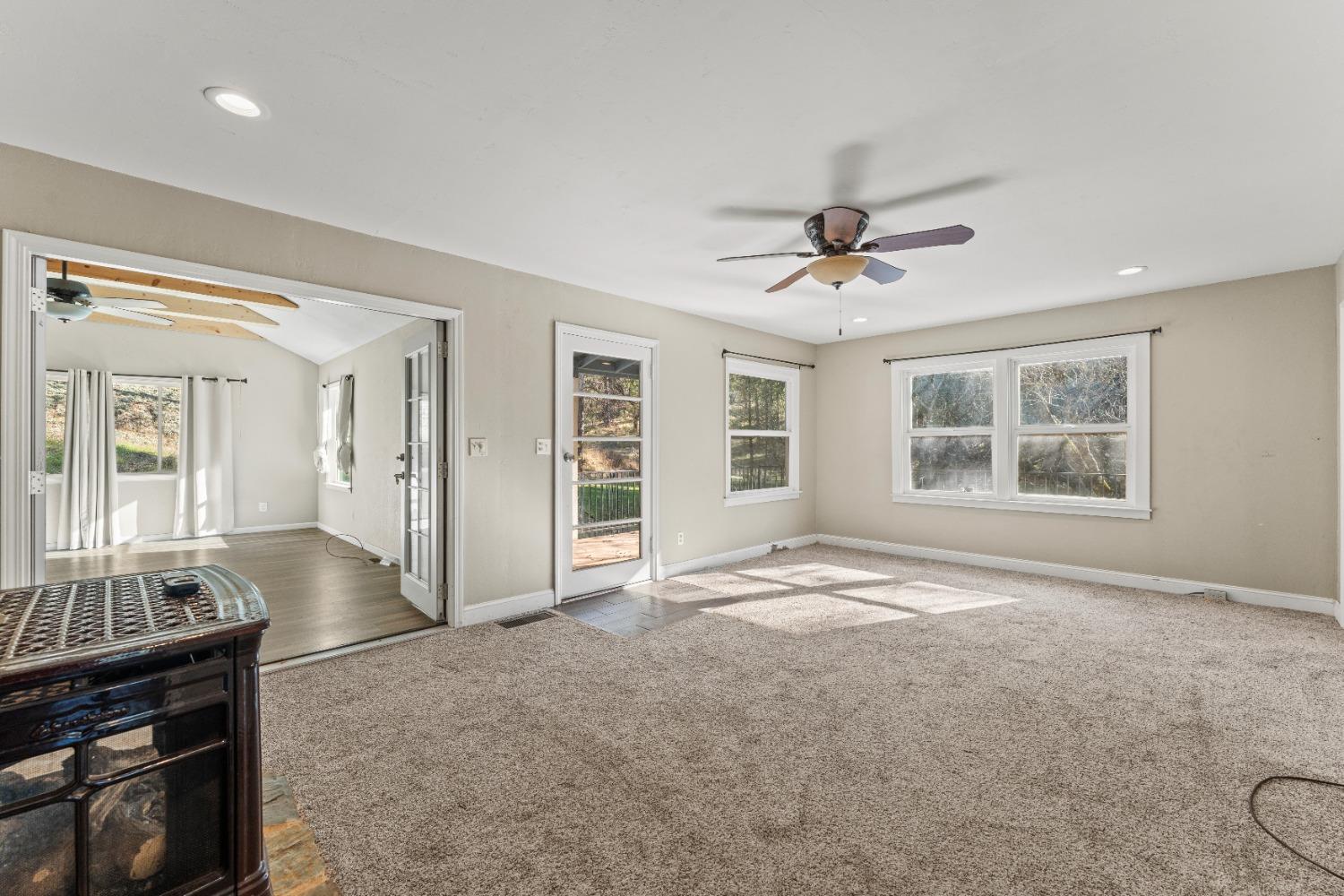 1860 Combie Road