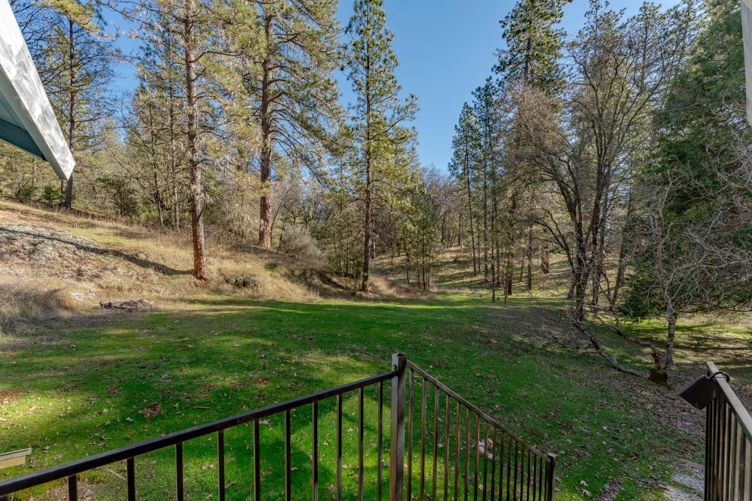 1860 Combie Road