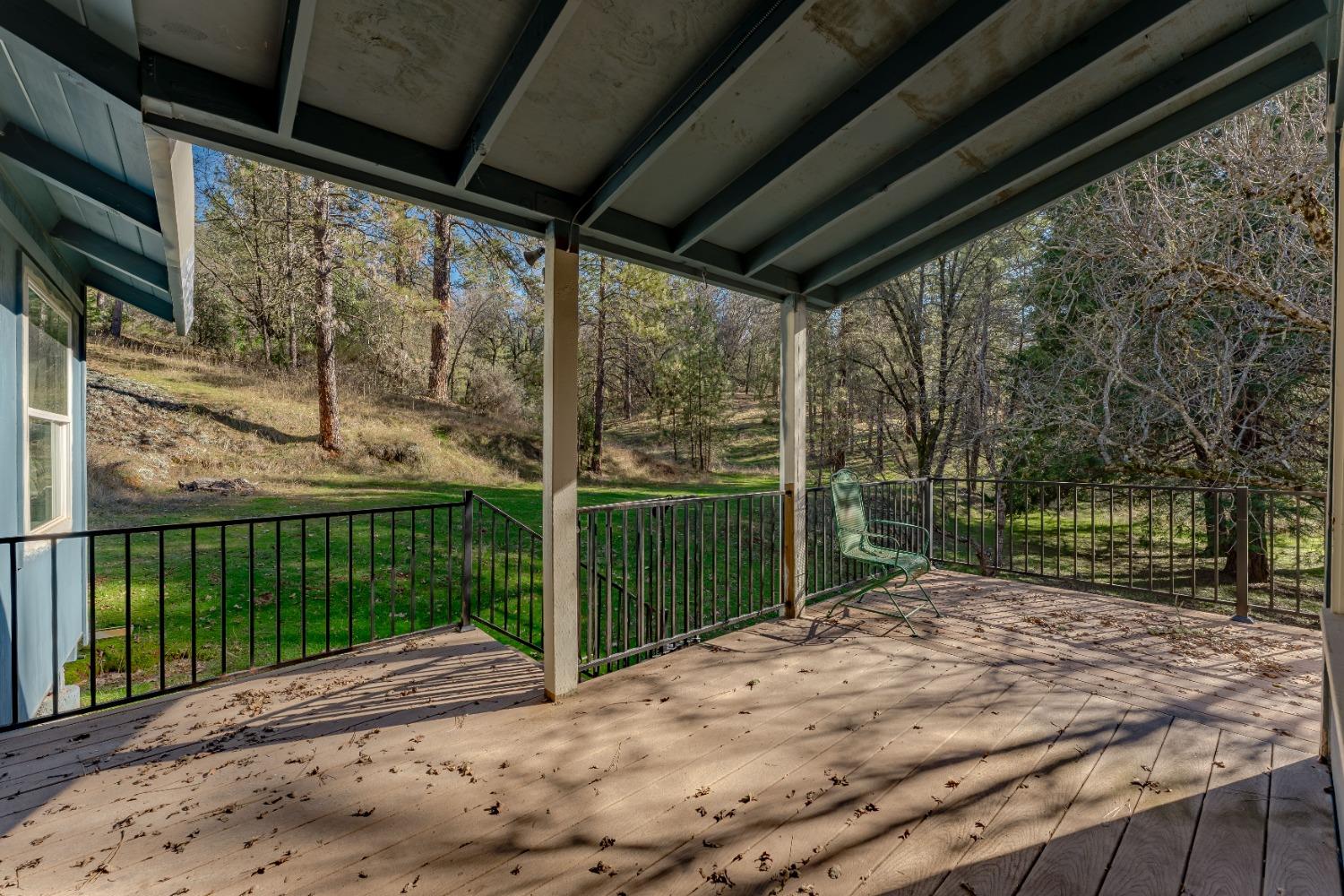 1860 Combie Road