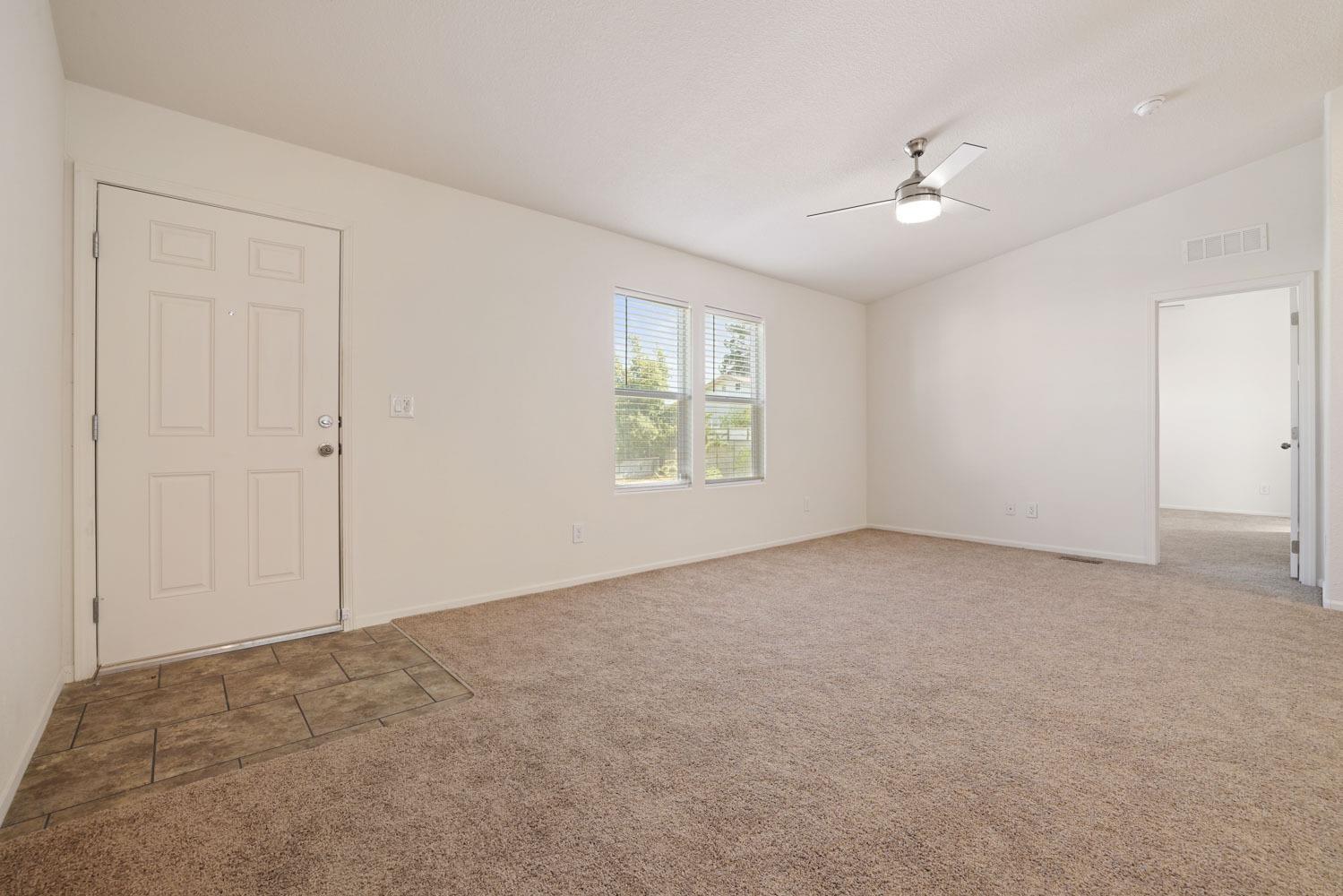 5040 Jackson St 23