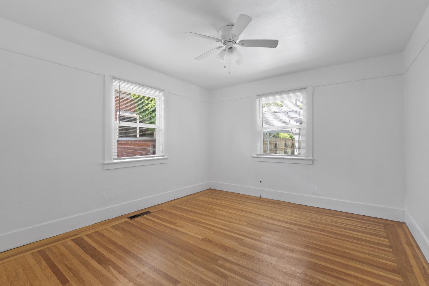 1316 33rd Street