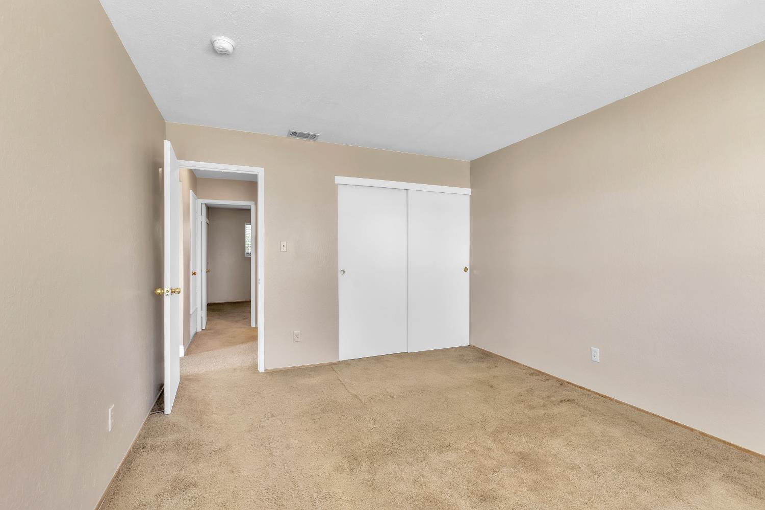7700 La Mancha Way