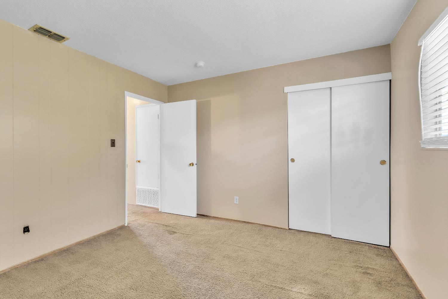 7700 La Mancha Way