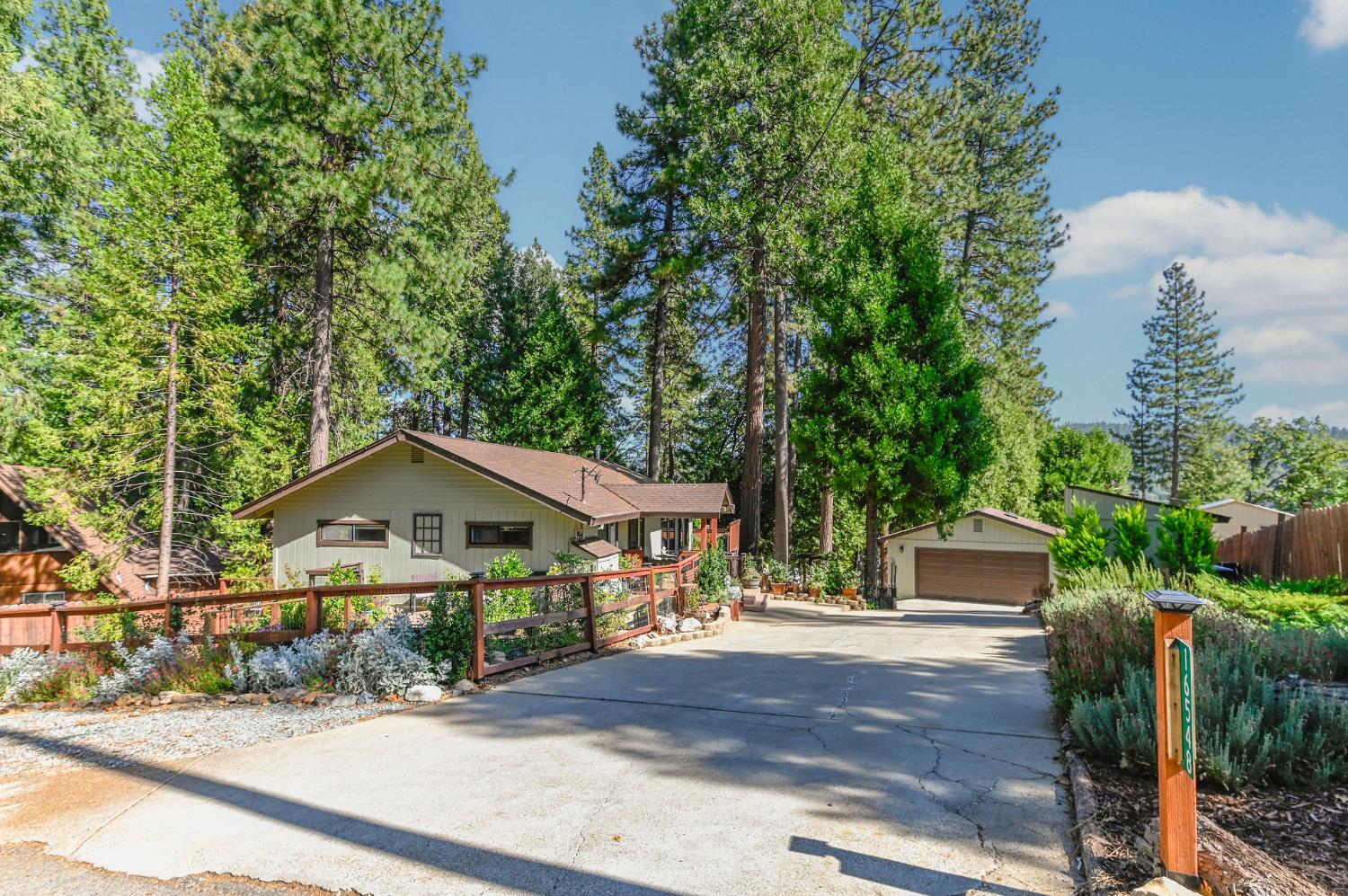 16548 Alpine Lane