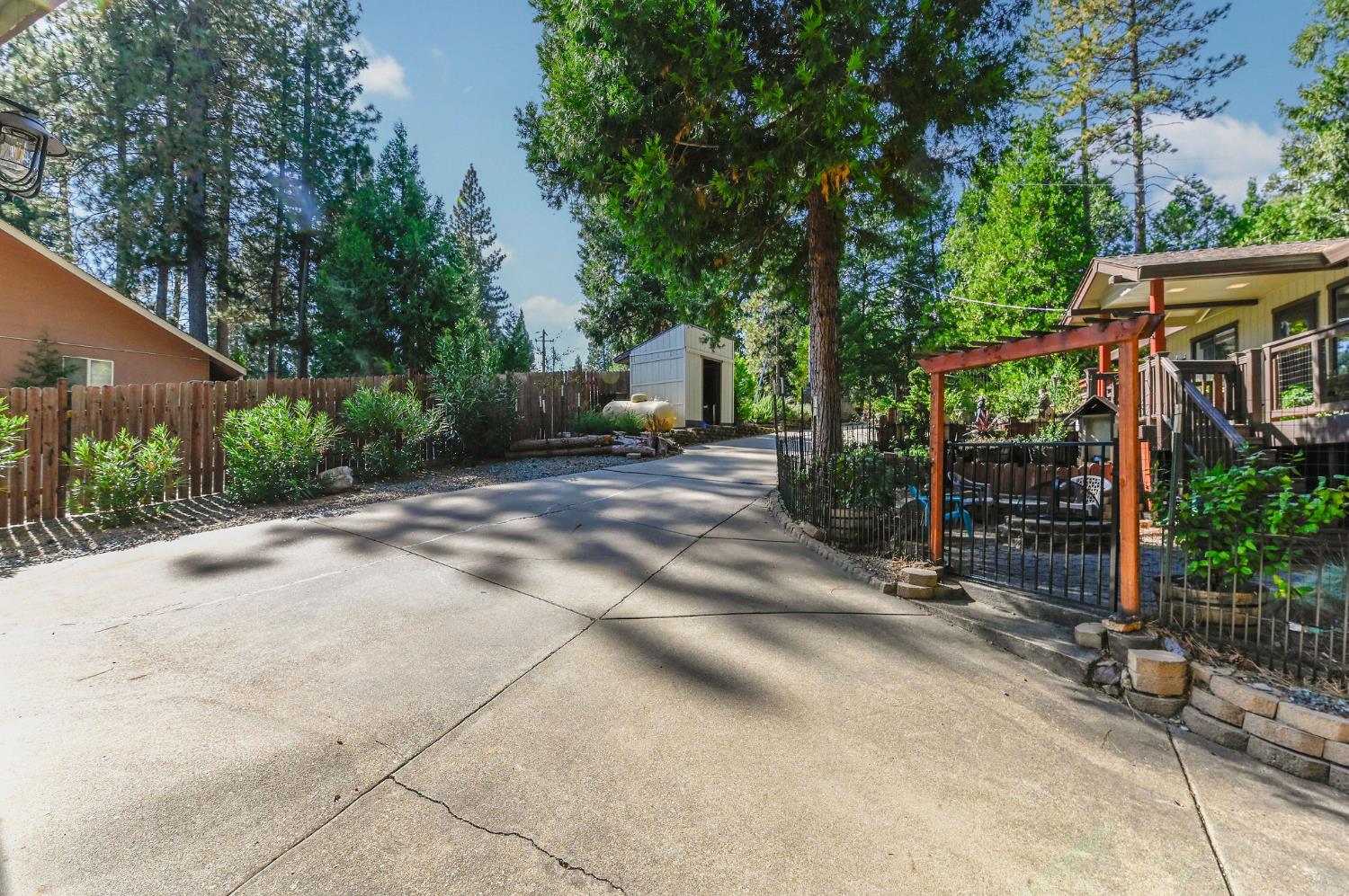 16548 Alpine Lane
