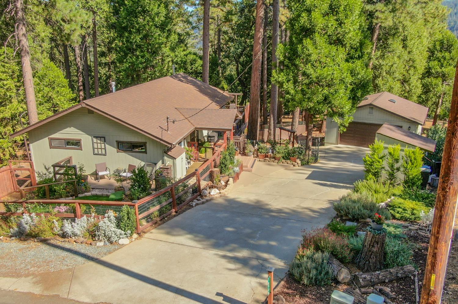 16548 Alpine Lane