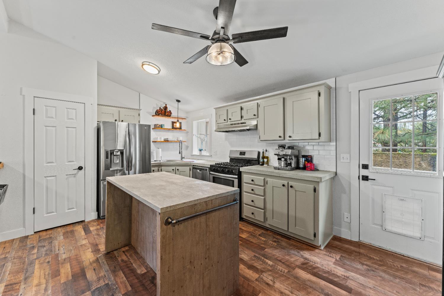 101 Mink Creek Drive