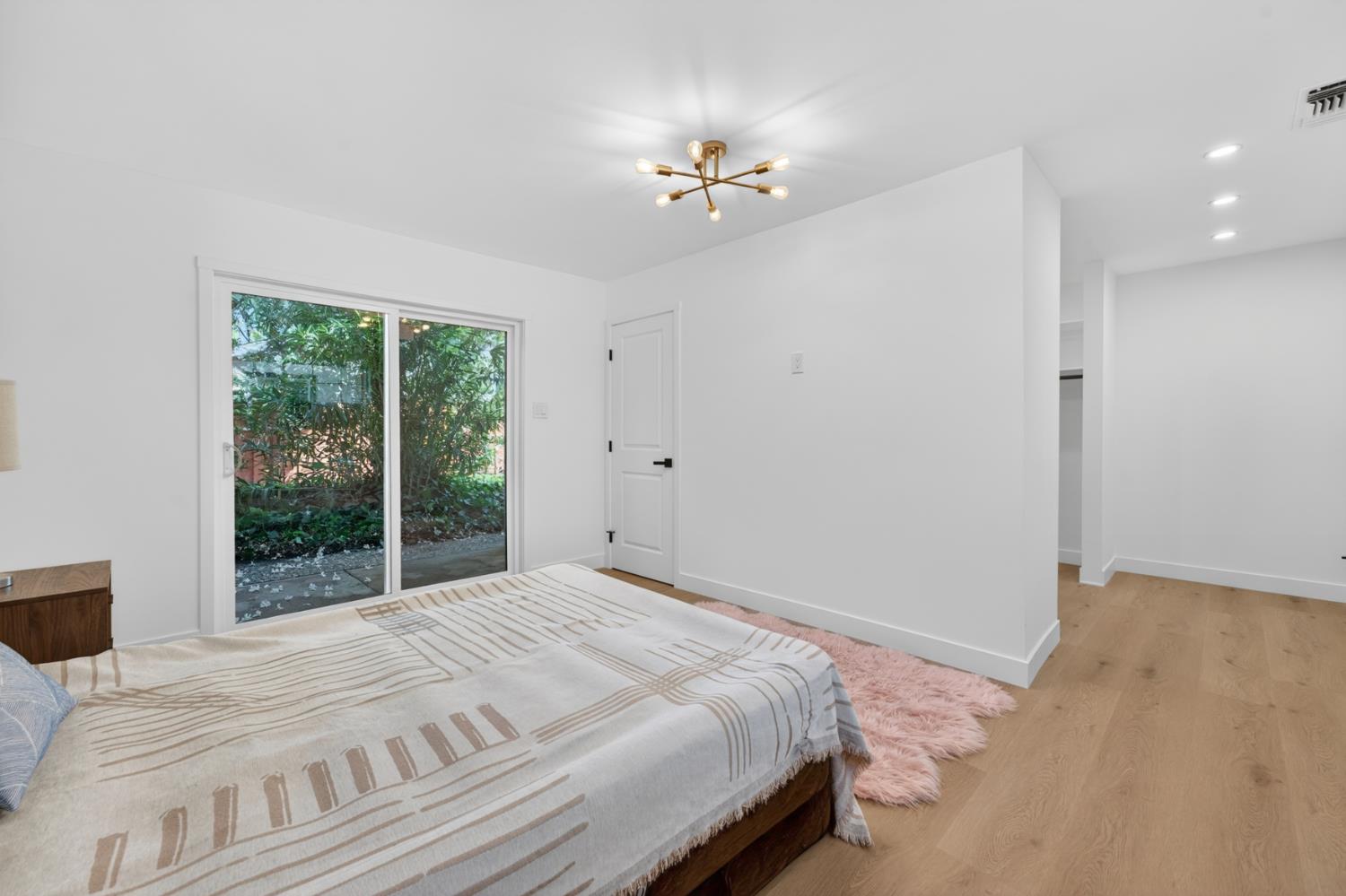 4580 Wawona Circle