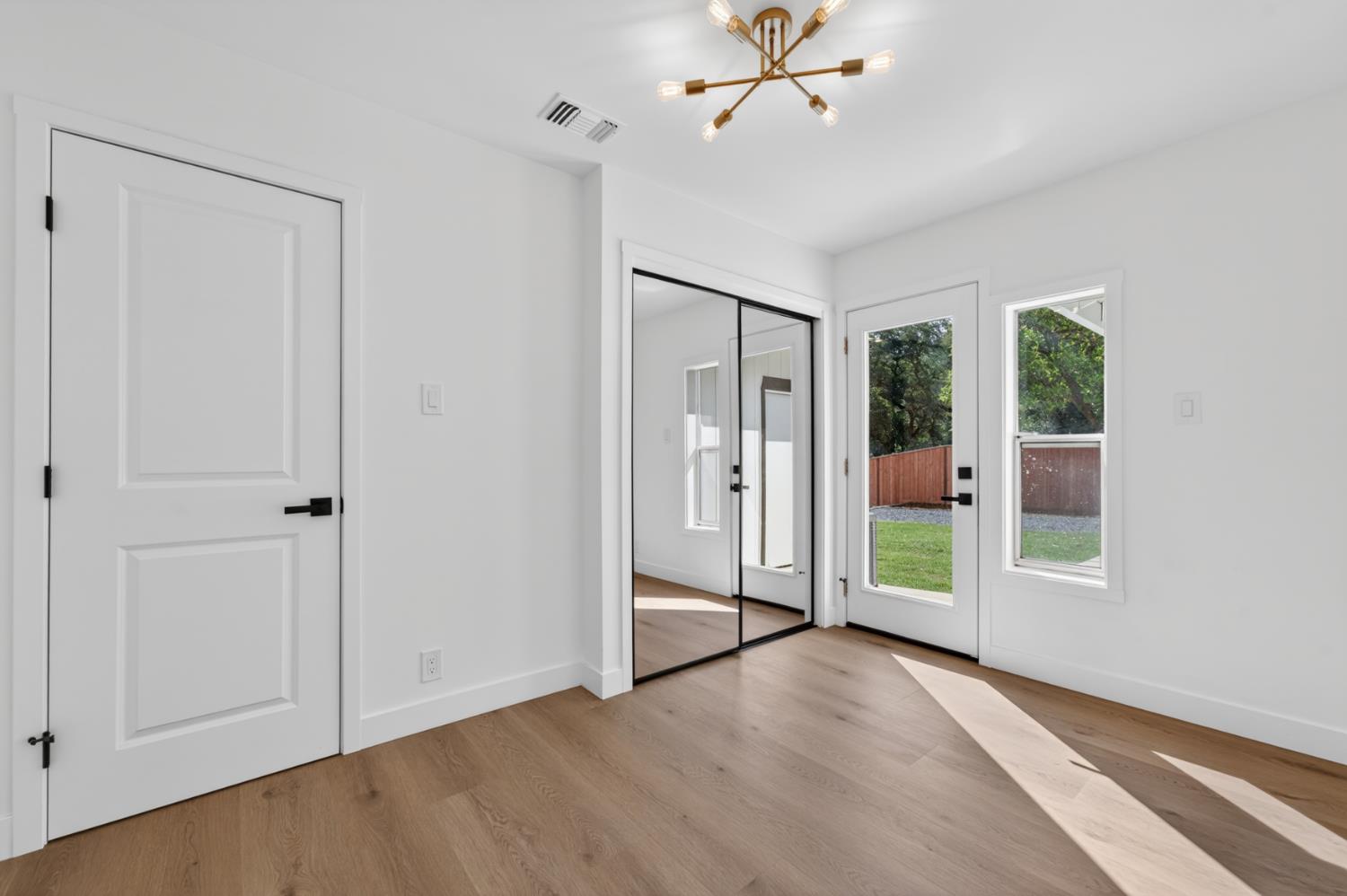 4580 Wawona Circle